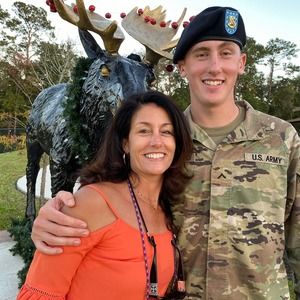 Meet your Posher, Dawn